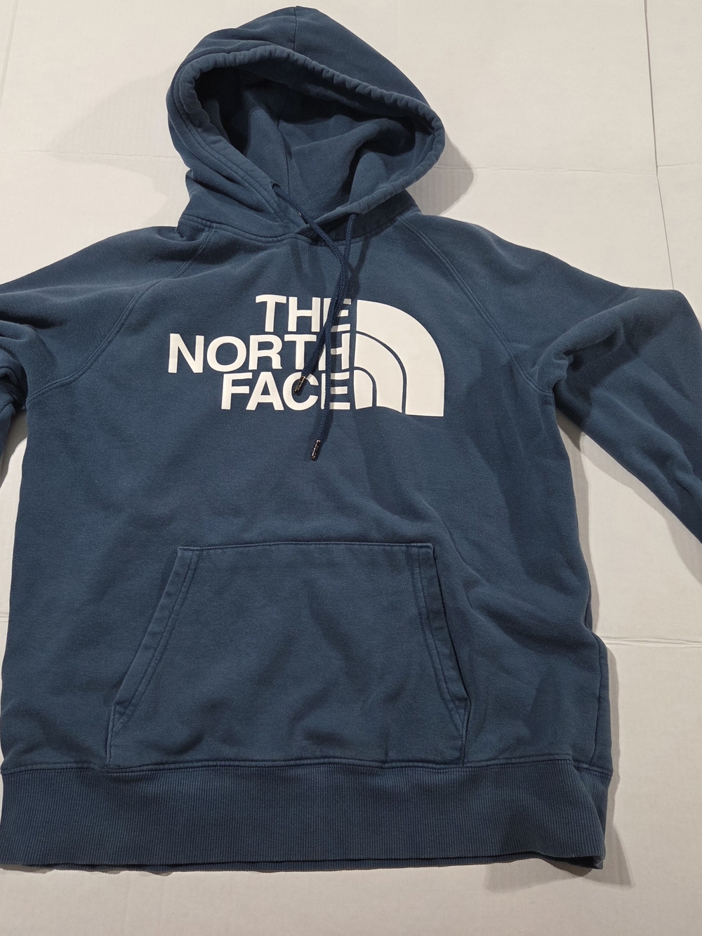 The North Face Men’s Teal Blue Logo Pullover Hoodie